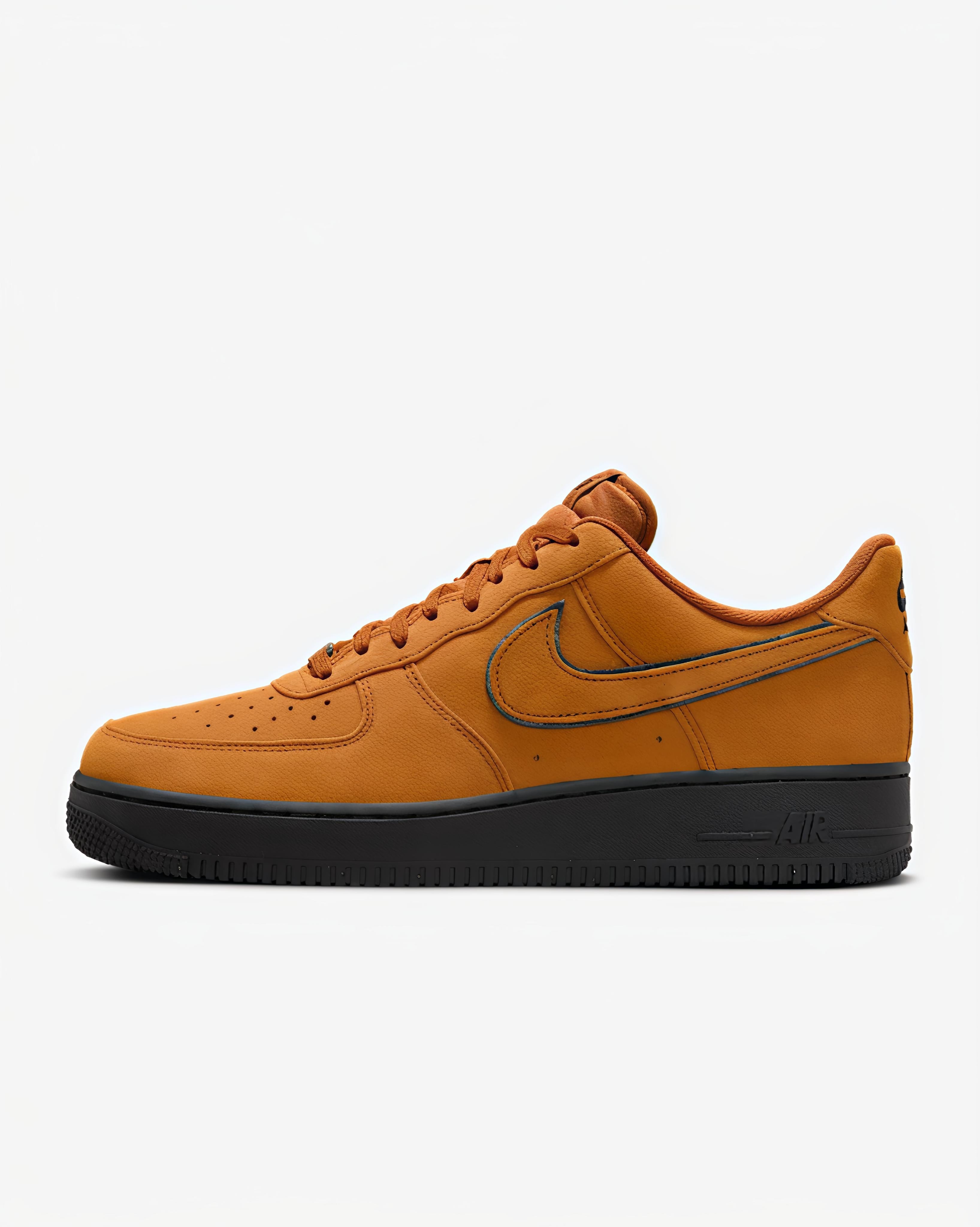 NIKE AIR FORCE 1'07LV8