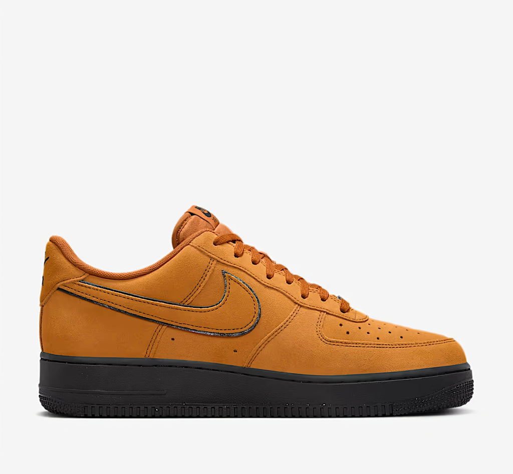 NIKE AIR FORCE 1'07LV8
